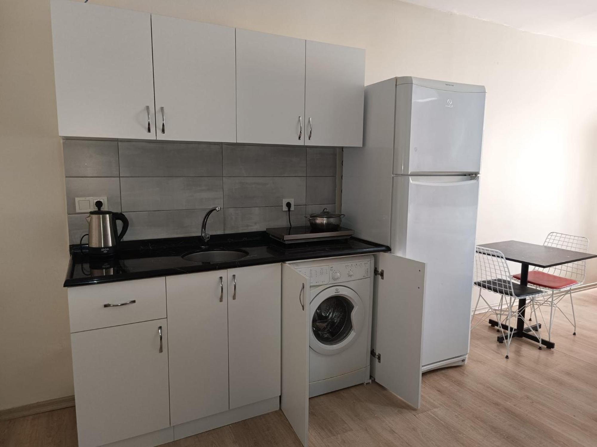 White Crown Apartman Ve Yasam Merkezi Истанбул Екстериор снимка