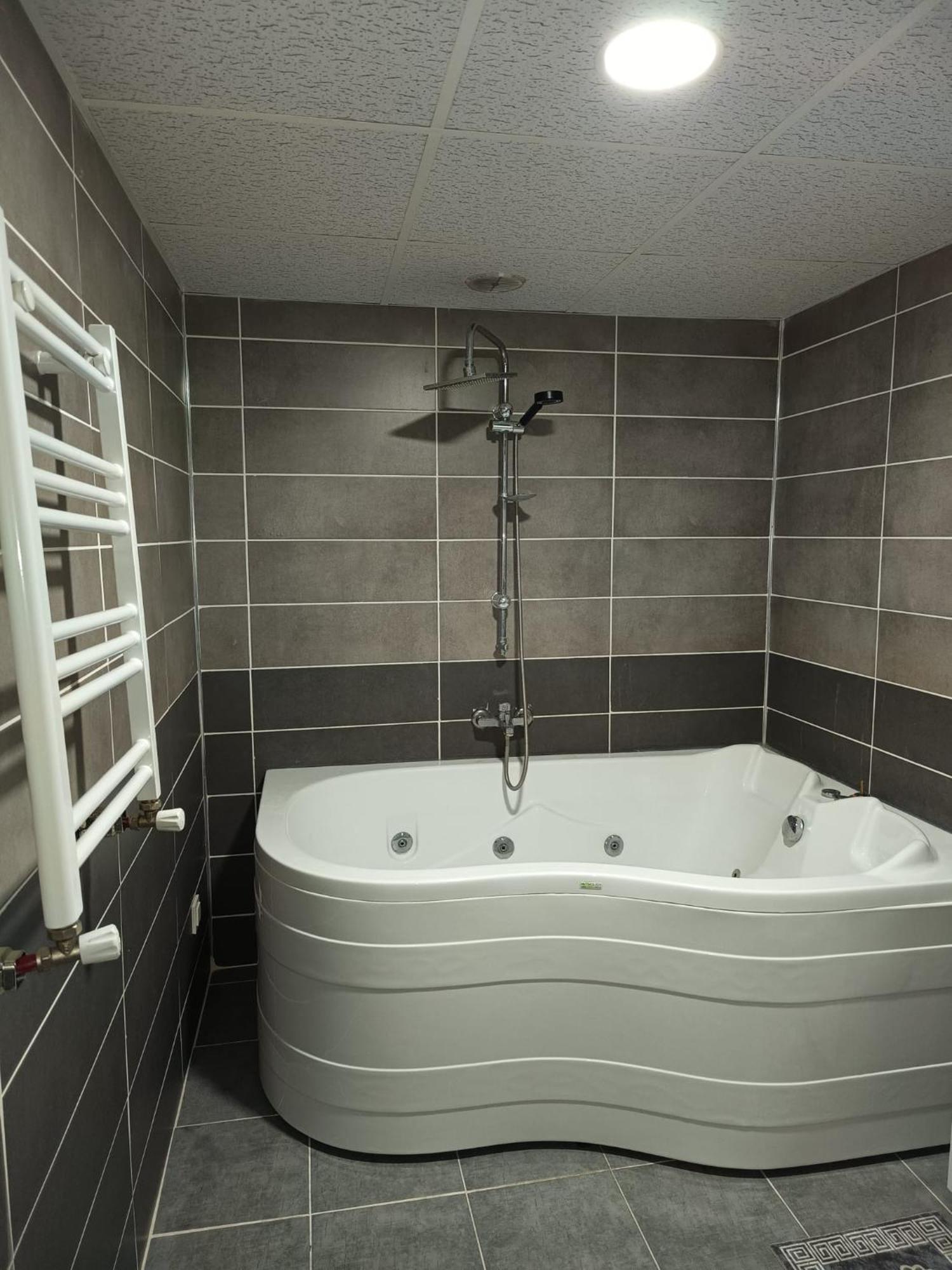 White Crown Apartman Ve Yasam Merkezi Истанбул Екстериор снимка