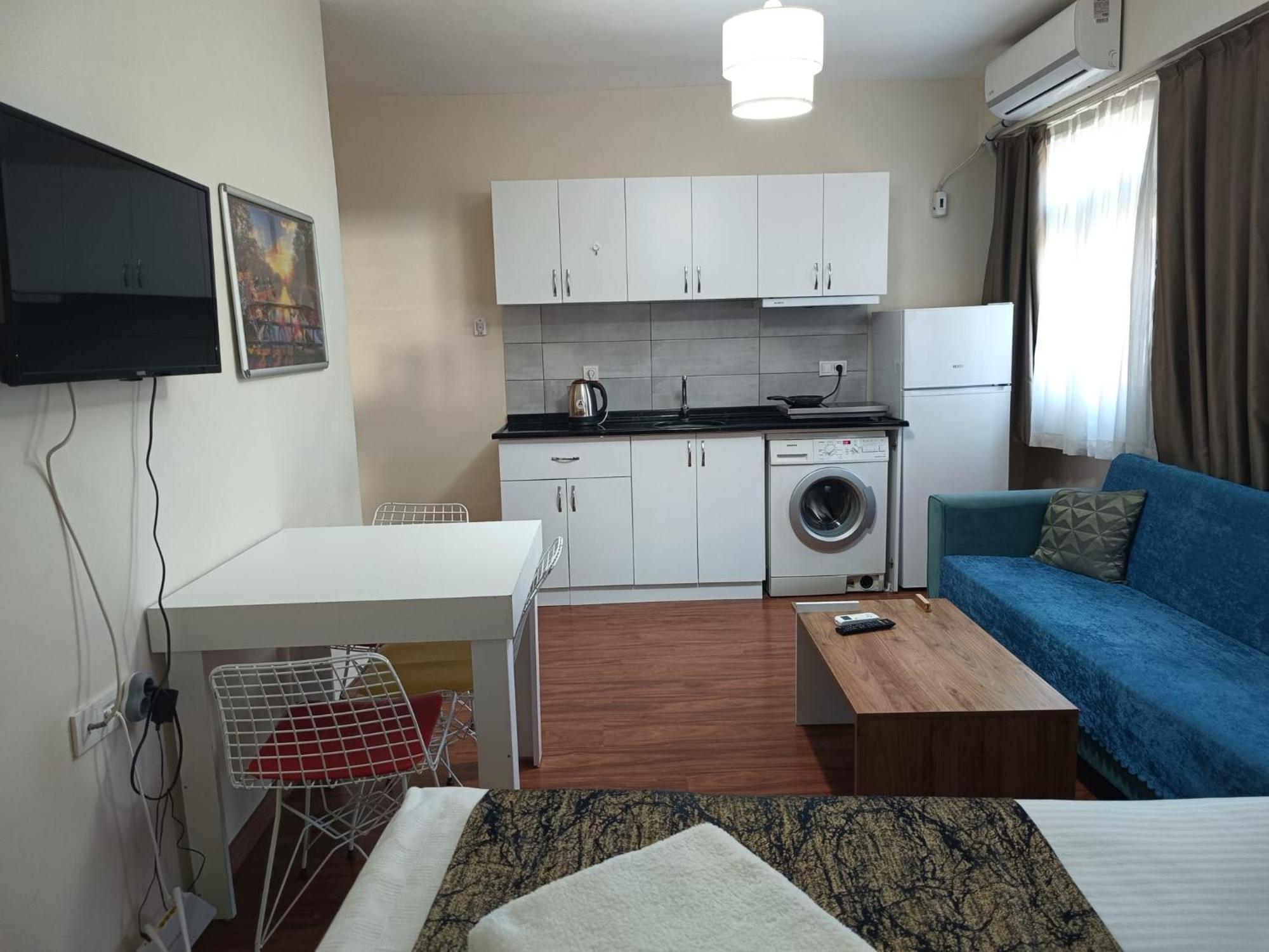 White Crown Apartman Ve Yasam Merkezi Истанбул Екстериор снимка